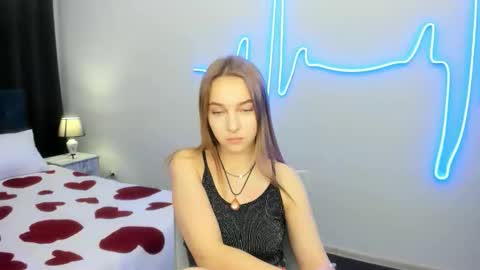 Snapshot of yasminasage chatting on 18, 10, 2025 Yasmina online show from 18, 10, 2025