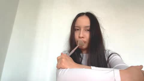 Snapshot of yasminlavista chatting on 29, 4, 2026 Yasmin online show from 29, 4, 2026