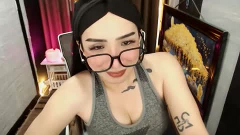 yassiered online show from 14, 12, 2025