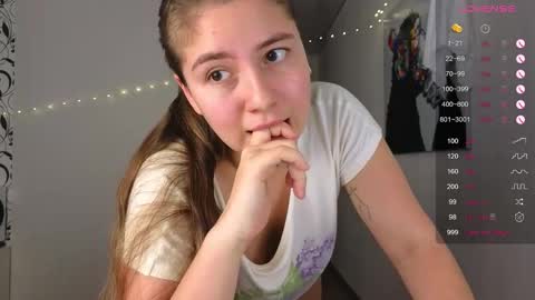 Snapshot of yasyaaa chatting on 3, 12, 2024 Yasyaa  online show from 3, 12, 2024