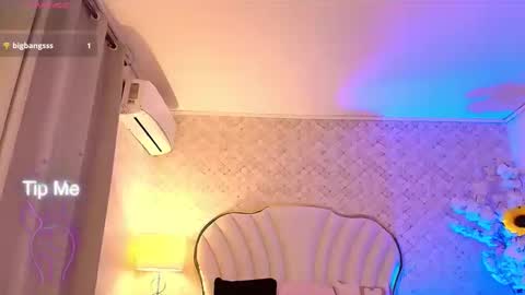 Snapshot of yazminjenner chatting on 6, 6, 2026 YazminJenner online show from 6, 6, 2026