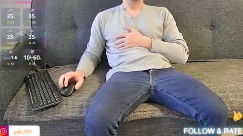 Snapshot of ydk7 chatting on 12, 4, 2026 Maxi online show from 12, 4, 2026