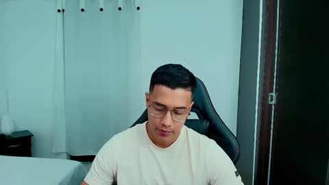 YEICO LEVIT online show from 8, 2, 2026