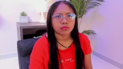 yeika_foxy online show from 2, 2, 2025