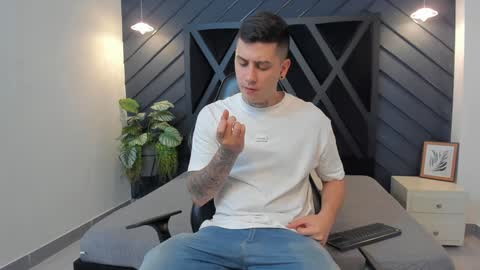 YEIKO ROMERO online show from 12, 1, 2025