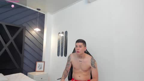 YEIKO ROMERO online show from 30, 1, 2025