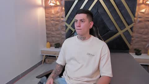 YEIKO ROMERO online show from 6, 2, 2025