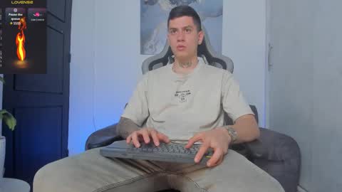 YEIKO ROMERO online show from 8, 10, 2025