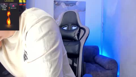 Snapshot of yeiko_romero_ chatting on 1, 2, 2026 YEIKO ROMERO online show from 1, 2, 2026