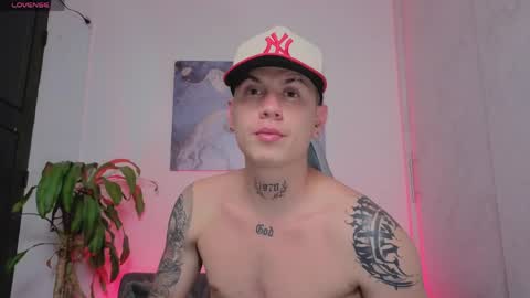 Snapshot of yeiko_romero_ chatting on 3, 4, 2026 YEIKO ROMERO online show from 3, 4, 2026