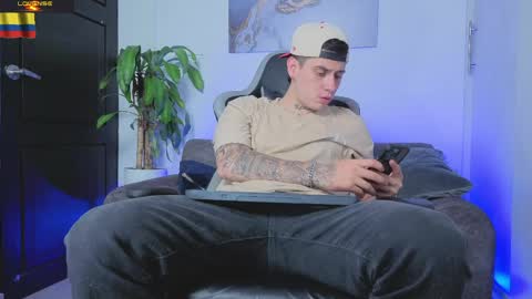 Snapshot of yeiko_romero_ chatting on 9, 4, 2026 YEIKO ROMERO online show from 9, 4, 2026