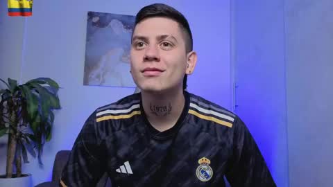 Snapshot of yeiko_romero_ chatting on 15, 4, 2026 YEIKO ROMERO online show from 15, 4, 2026