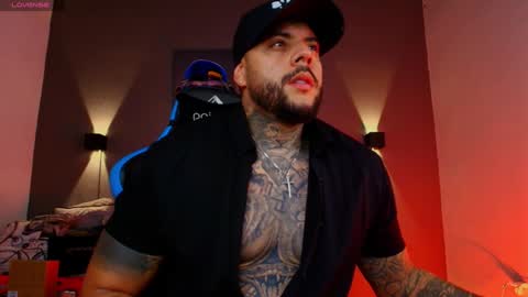 yeikoe1 online show from 15, 1, 2025