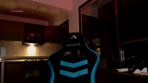 yeikoe1 online show from 8, 1, 2026