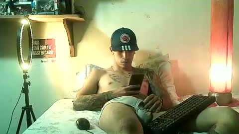 Snapshot of yeisoncastellanos1999 chatting on 26, 6, 2026 yeisoncastellanos1999 online show from 26, 6, 2026