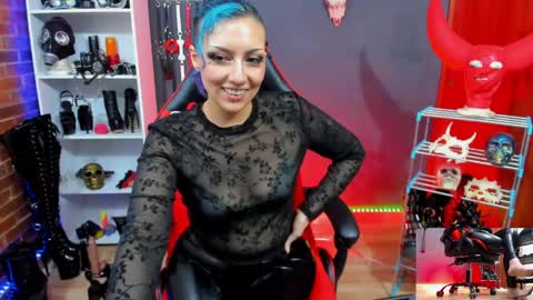 Snapshot of yelena_bondaje chatting on 15, 4, 2026 Yelena online show from 15, 4, 2026