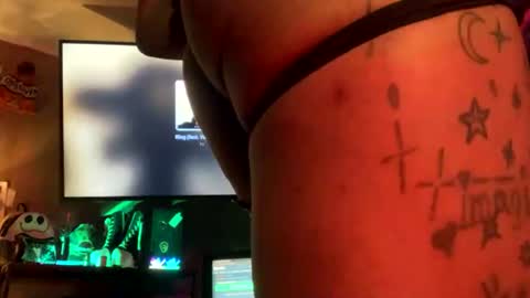 Snapshot of yelladaniella chatting on 19, 7, 2026 Ella Ts online show from 19, 7, 2026
