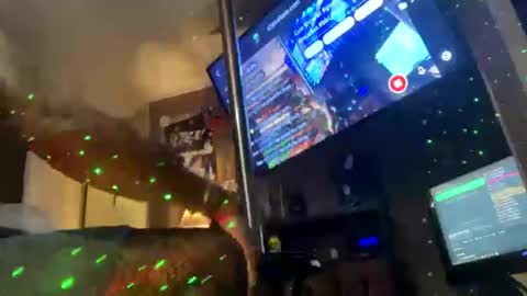 Snapshot of yelladaniella chatting on 20, 7, 2026 Ella Ts online show from 20, 7, 2026