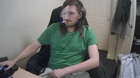 Snapshot of yeovil_alex chatting on 15, 12, 2024 Alex online show from 15, 12, 2024