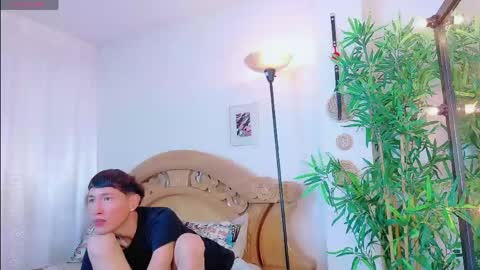 Snapshot of yeremmy_twink chatting on 5, 6, 2026 yeremmy_twink online show from 5, 6, 2026