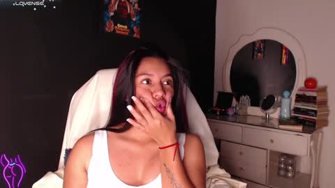 Snapshot of yes2802 chatting on 25, 1, 2025 Yesi online show from 25, 1, 2025