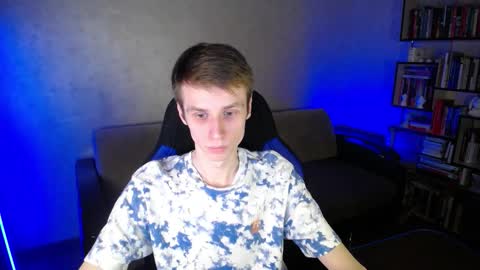 Snapshot of yes_cute_boy_ chatting on 9, 2, 2026 Eden online show from 9, 2, 2026