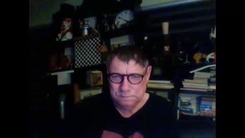 Snapshot of yessex247 chatting on 2, 12, 2025 yessex247 online show from 2, 12, 2025