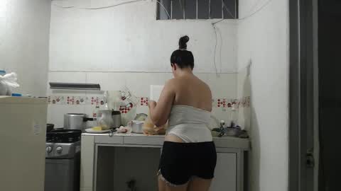 yessica and andres online show from 24, 10, 2025