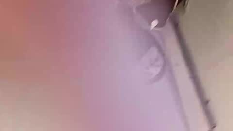 yfwb69xxx online show from 2, 11, 2025