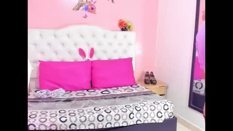 Snapshot of yineth_hot chatting on 15, 11, 2025 yineth_hot online show from 15, 11, 2025