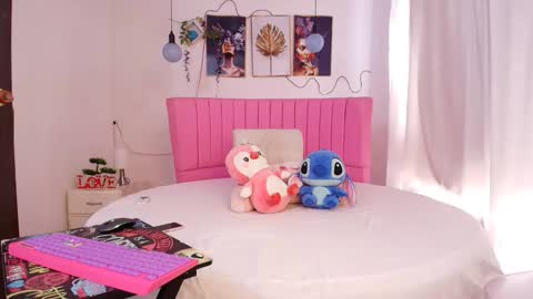 yised online show from 27, 11, 2025