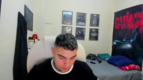 Snapshot of yker18 chatting on 12, 4, 2026 yker online show from 12, 4, 2026