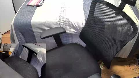 Snapshot of ynjj27 chatting on 13, 11, 2025 jj online show from 13, 11, 2025