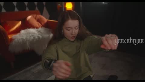 ynnenbrynn online show from 28, 2, 2026