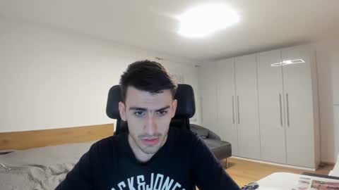 Snapshot of yoda130305 chatting on 18, 2, 2026 yoda130305 online show from 18, 2, 2026