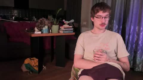 Snapshot of yoga_pizza_420 chatting on 4, 2, 2026 Max online show from 4, 2, 2026