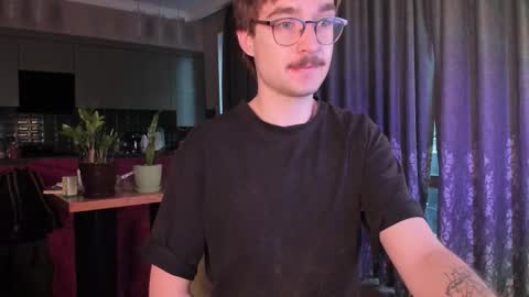 Snapshot of yoga_pizza_420 chatting on 6, 3, 2026 Max online show from 6, 3, 2026