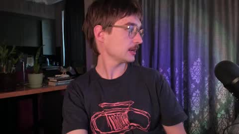 Snapshot of yoga_pizza_420 chatting on 14, 4, 2026 Max online show from 14, 4, 2026