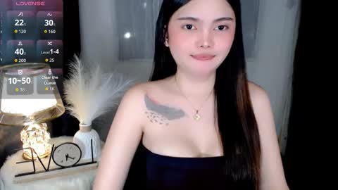 Hi i am Abby i am Filipina Aussie youve ever wanted to meet NOT INTO CHEAP GUY online show from 8, 1, 2026