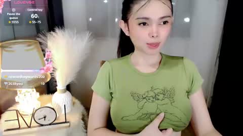 Snapshot of yogirl_abby chatting on 13, 6, 2026 Hi i am Abby i am Filipina Aussie youve ever wanted to meet NOT INTO CHEAP GUY online show from 13, 6, 2026