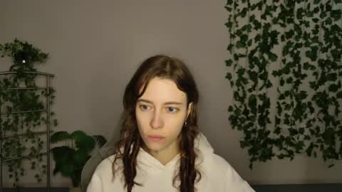 Snapshot of yoka_paradoxxx chatting on 17, 9, 2025 yoka_paradoxxx online show from 17, 9, 2025