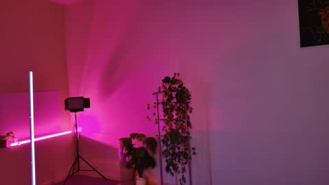 Snapshot of yoka_paradoxxx chatting on 6, 10, 2025 yoka_paradoxxx online show from 6, 10, 2025