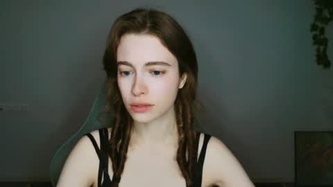 Snapshot of yoka_paradoxxx chatting on 12, 11, 2025 yoka_paradoxxx online show from 12, 11, 2025