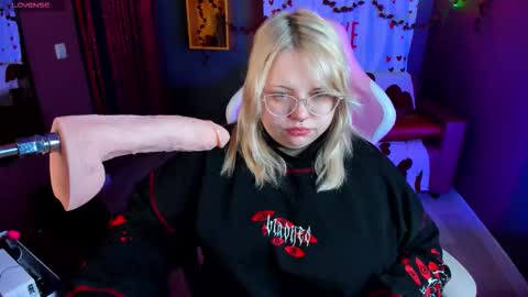 Yoki online show from 16, 2, 2026