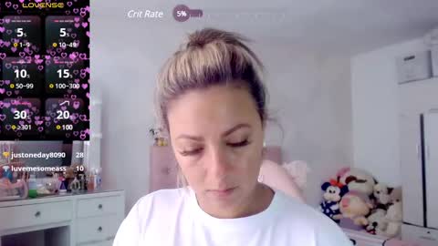 Snapshot of yokiko_daring chatting on 30, 1, 2025 yokiko online show from 30, 1, 2025