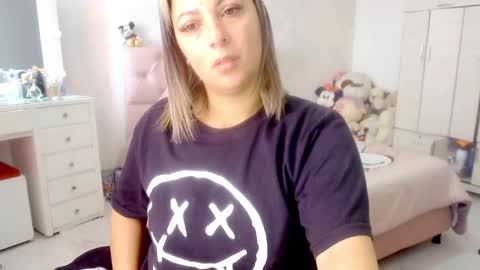 Snapshot of yokiko_daring chatting on 5, 2, 2025 yokiko online show from 5, 2, 2025