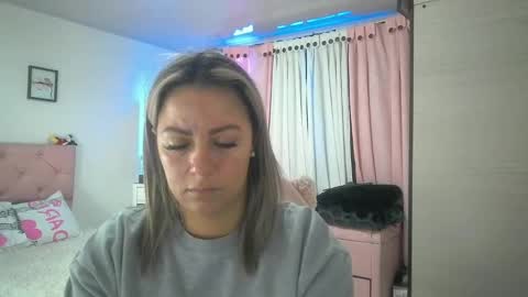 Snapshot of yokiko_daring chatting on 17, 9, 2025 yokiko online show from 17, 9, 2025