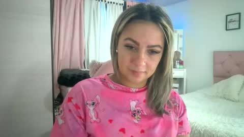 Snapshot of yokiko_daring chatting on 18, 10, 2025 yokiko online show from 18, 10, 2025