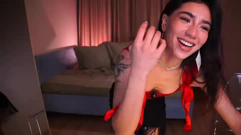 Snapshot of yokokoko__ chatting on 9, 4, 2026 Yoko online show from 9, 4, 2026