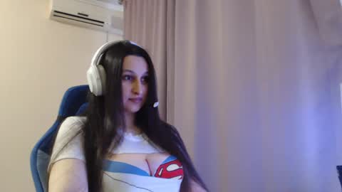 Snapshot of yongswab chatting on 24, 4, 2026 Sophie online show from 24, 4, 2026